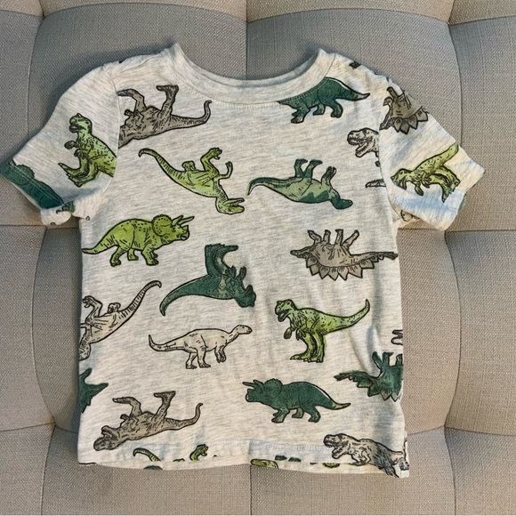 🚒Set of 3 Old Navy Tees🦖 - Picture 2 of 10